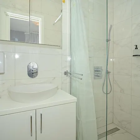 Antique View Solin Apartment